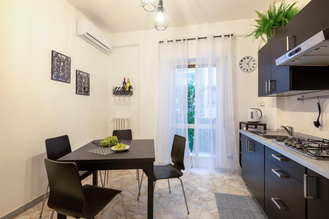 Puglia5Stars Stazione Centrale Umberto I バーリ エクステリア 写真